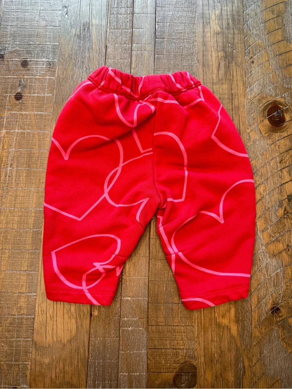 Baby Gap VintageSoft Red Heart Sweatshirt & Sweatpants Set 6–12M